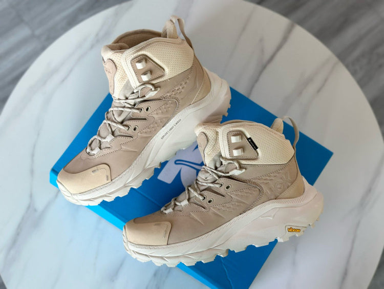 Hoka Kaha 2 Frost GTX Oat Milk | Sesame