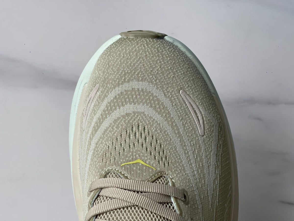 HOKA ONE ONE Arahi 8 Gray | Khaki