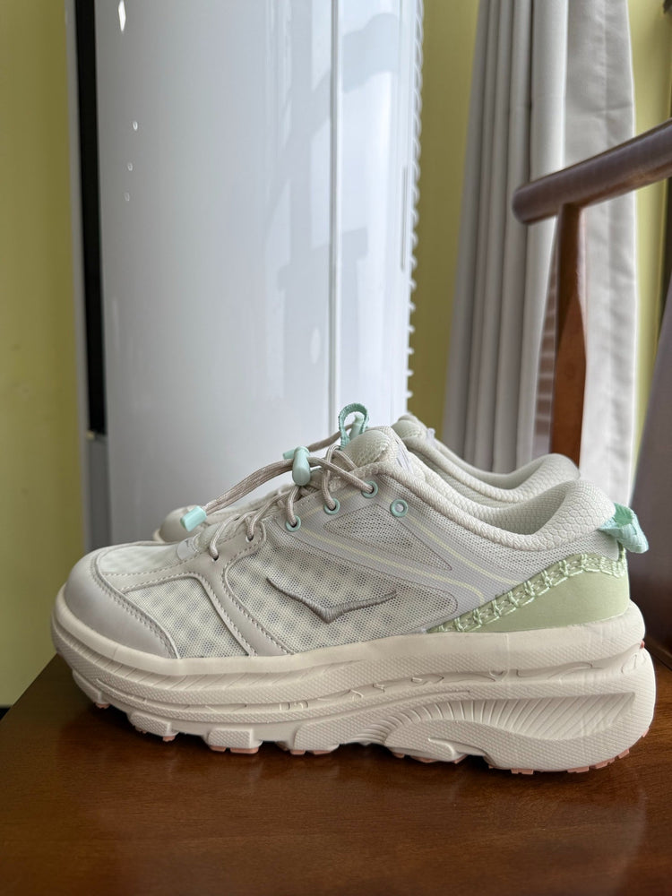 HOKA Bondi B3LS Grayish White