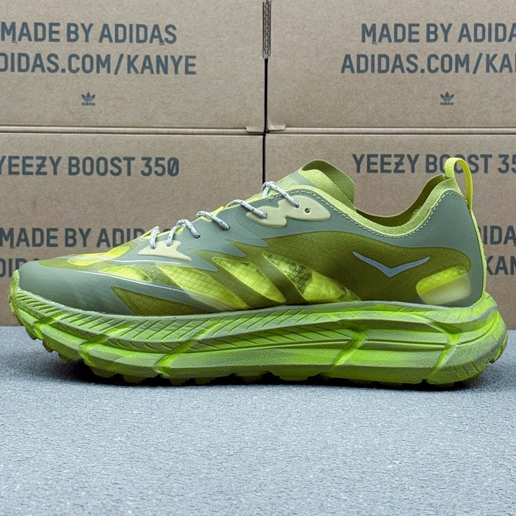 Hoka Mafate Speed 4 Lite Luna Moth | Cosmic Grey