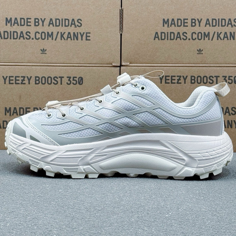 Hoka Mafate Three2 Light blue | White